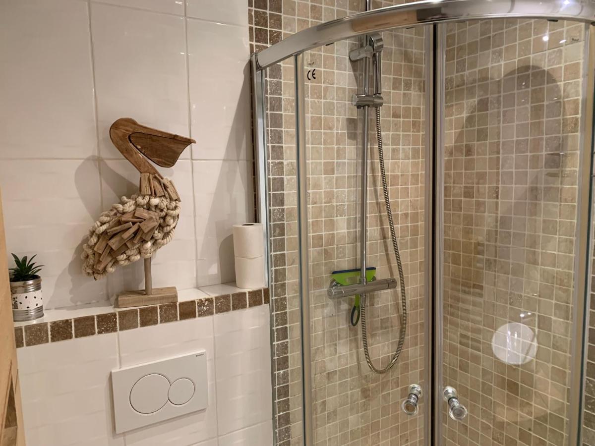 Appartement De Charme Au Coeur Du Vieil อองทีบส์ ภายนอก รูปภาพ