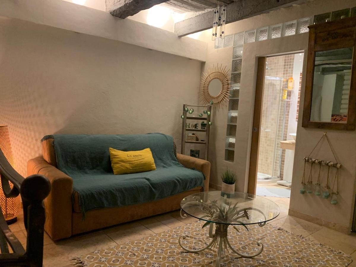 Appartement De Charme Au Coeur Du Vieil อองทีบส์ ภายนอก รูปภาพ